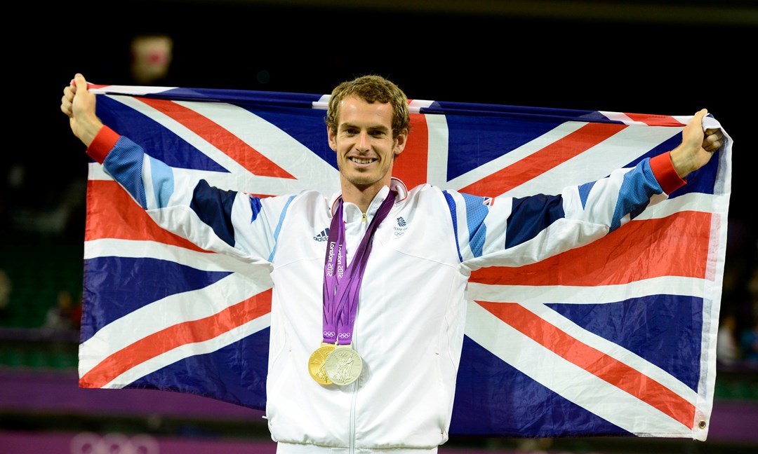 Andy Murray with a gold and silver medal at the London 2012 Olympics