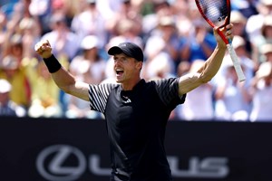 Billy Harris shouting while holding his arms up in the air after winning his quarter-final match at Rothesay International Eastbourne